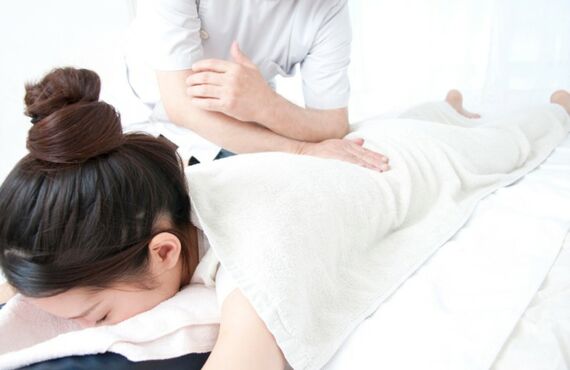 厚木市内にある自家用車でも小田急線の本厚木駅から公共交通機関でもお越しになれるみこころ鍼灸マッサージ院