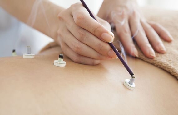 厚木で頭痛やめまいにお困りの方は、みこころ鍼灸マッサージ院で和らげます。頭痛薬に頼っていませんか？